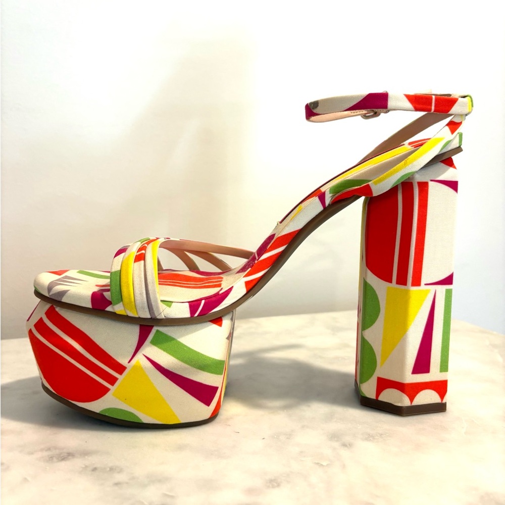 Colorful Platform Sandals - Picture 2 of 9